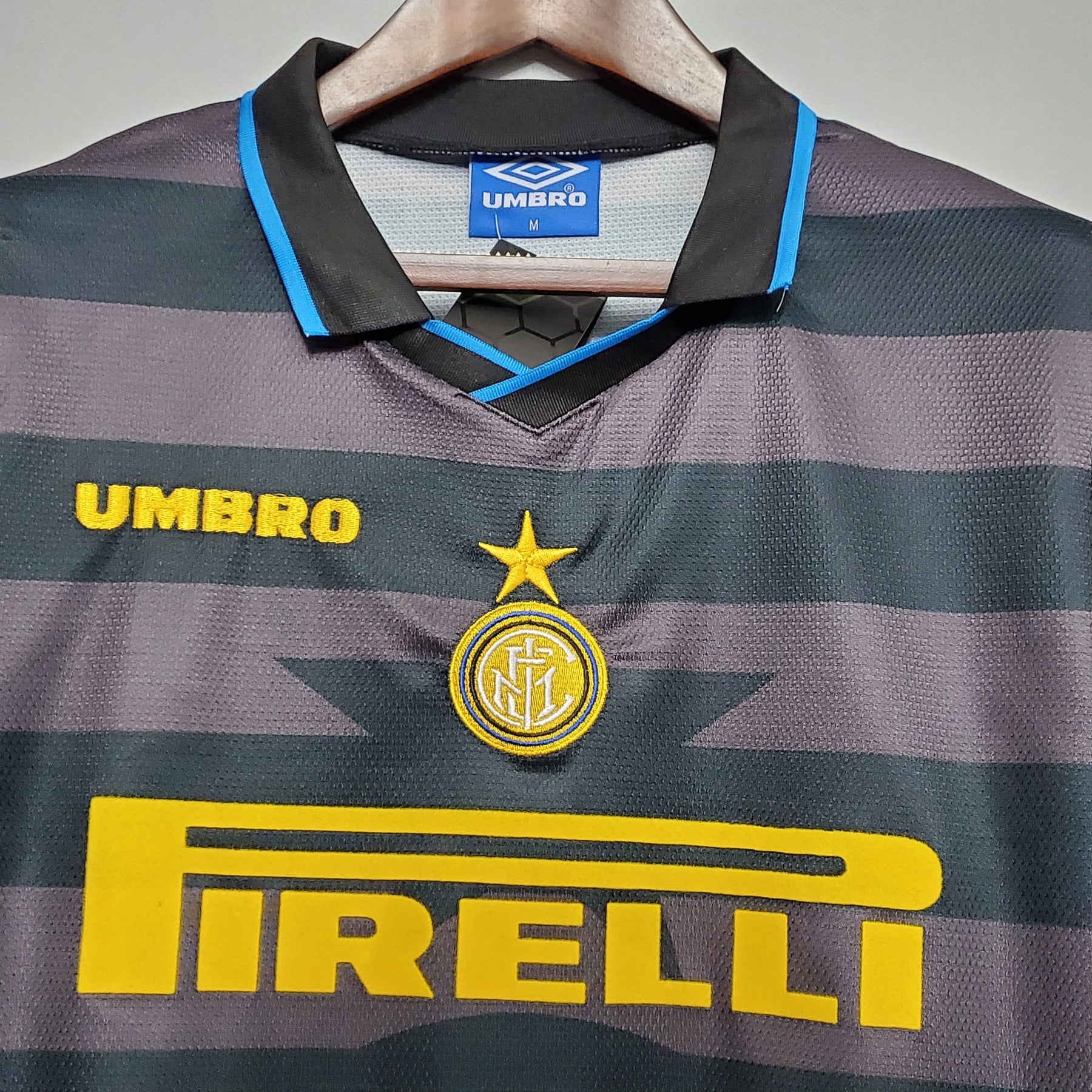 Retro Inter Milan Third Football Shirt 98/99 - SoccerLord